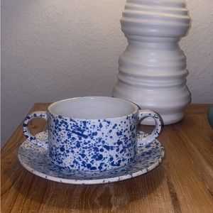 Ceramic oversized mug and saucer